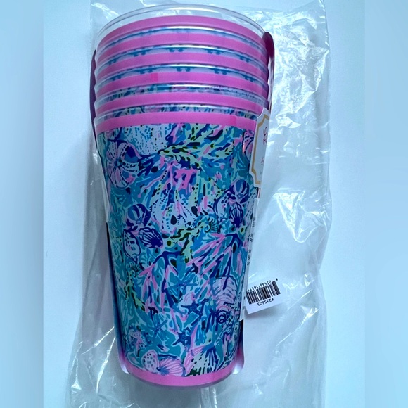 Lilly Pulitzer printed plastic pool cups - Picture 5 of 6